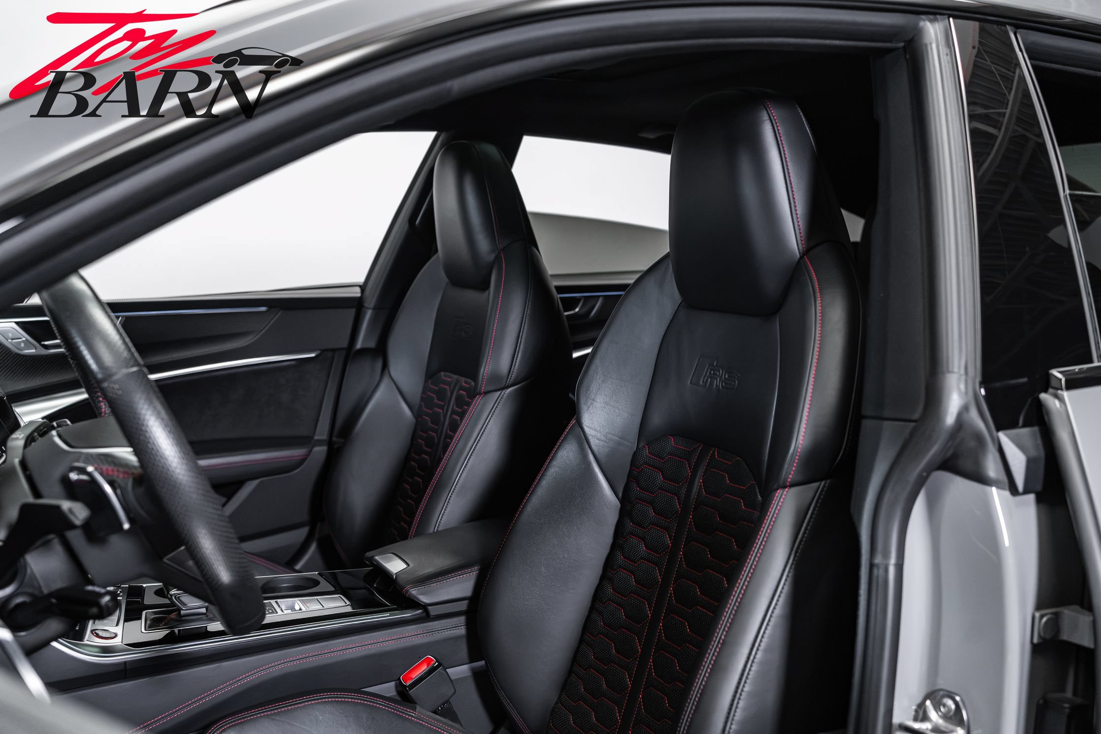 Used 2021 Audi RS 7 Sportback w/ Carbon Optic Package AWD/4WD image 24