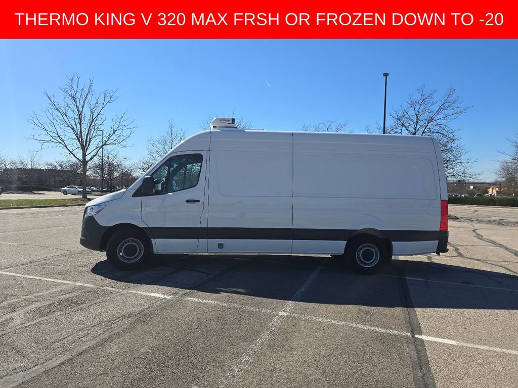 New 2025 Mercedes-Benz Sprinter 2500 image 9