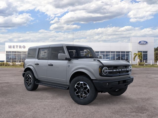 New 2026 Ford Bronco Outer Banks AWD/4WD image 7