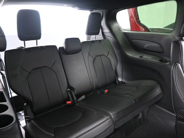 New 2026 Chrysler Voyager LX FWD image 21