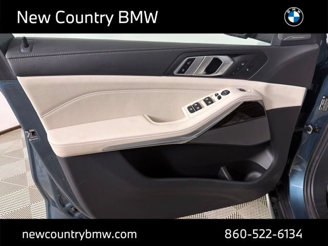 Used 2024 BMW X5 xDrive40i w/ Premium Package AWD/4WD image 12