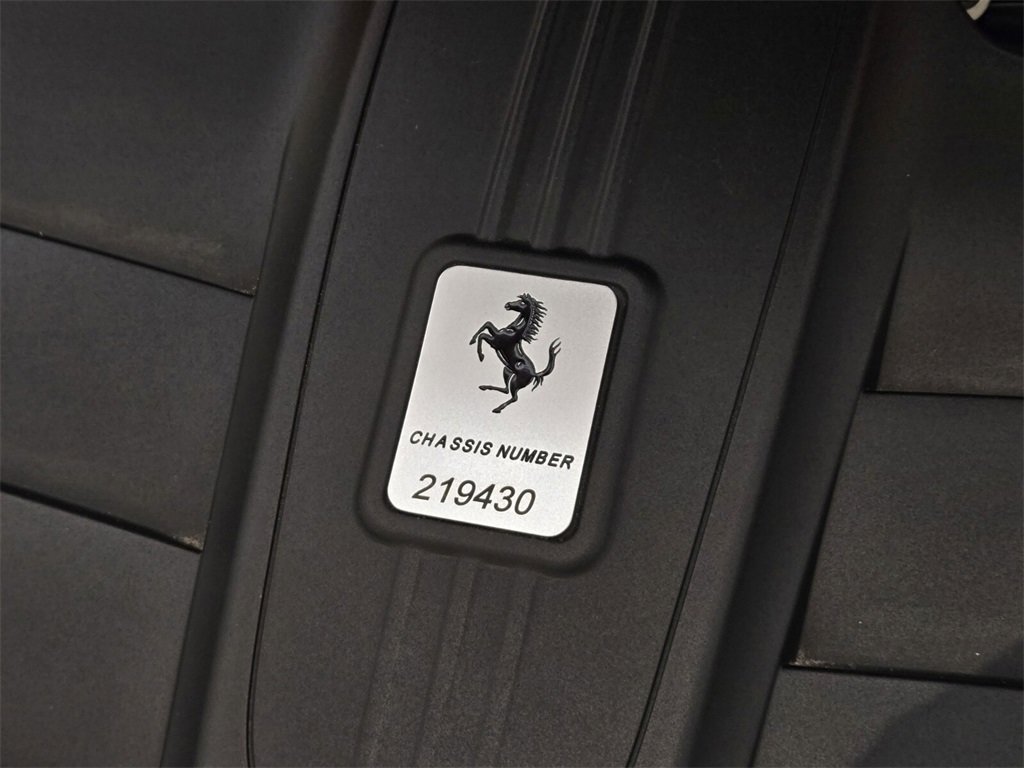 Used 2016 Ferrari F12 Berlinetta image 29