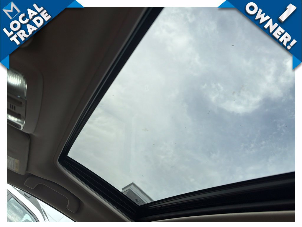 Used 2018 Subaru Outback 2.5i Touring AWD/4WD image 16
