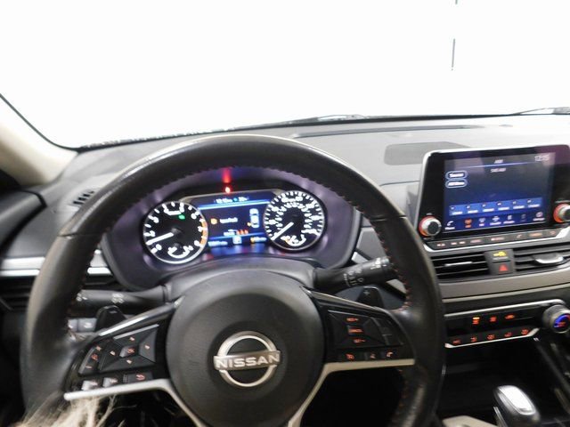 Used 2024 Nissan Altima 2.5 SR image 7