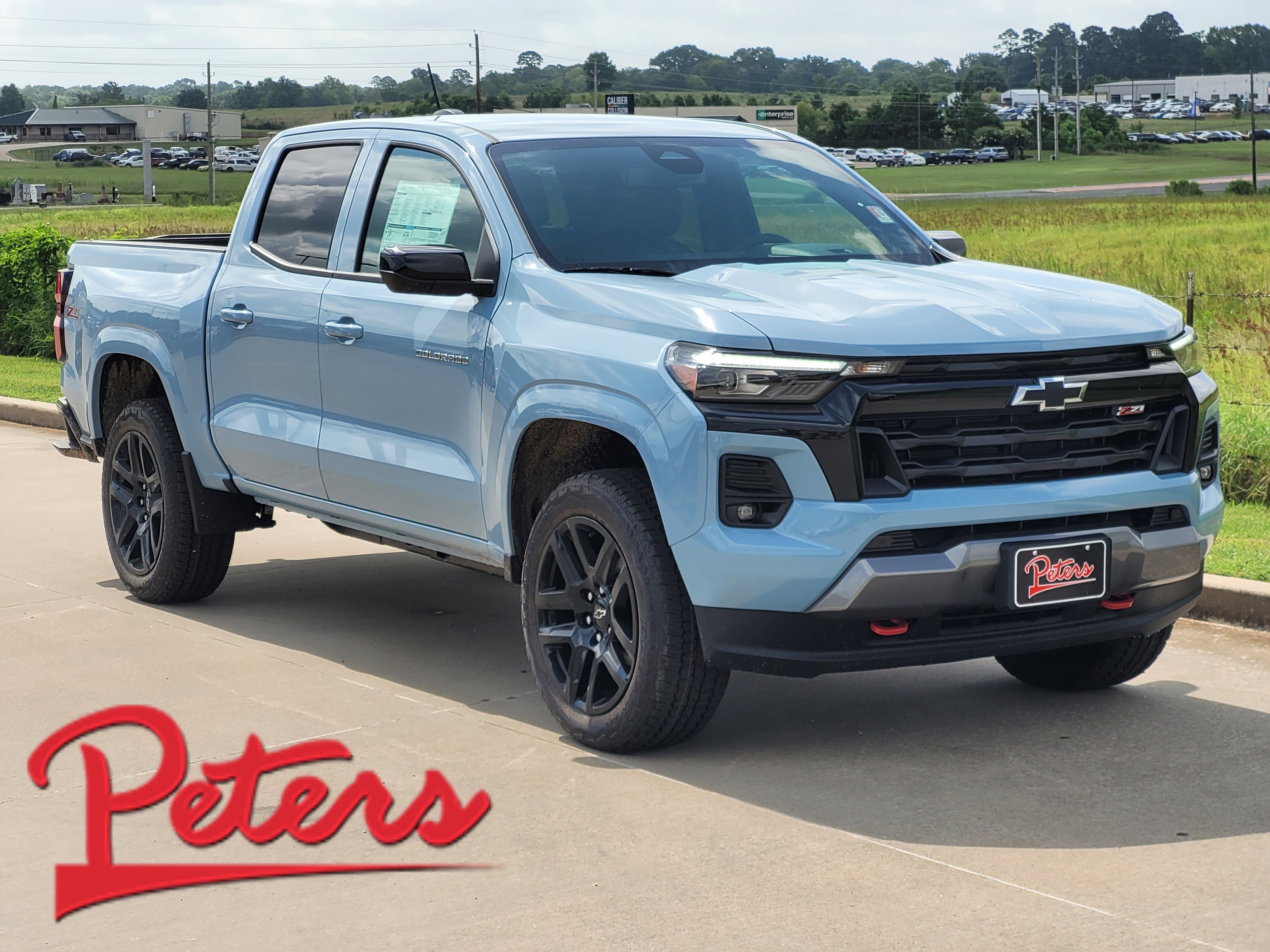New 2025 Chevrolet Colorado Z71 w/ Z71 Convenience Package 2 image 1