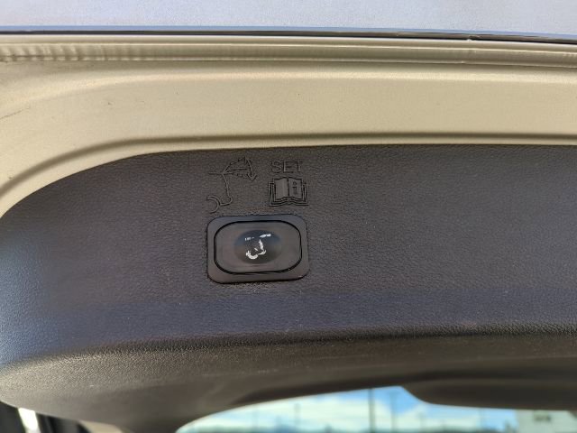 Used 2017 Ford Escape SE w/ Equipment Group 201A image 24