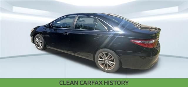 Used 2017 Toyota Camry SE FWD image 3