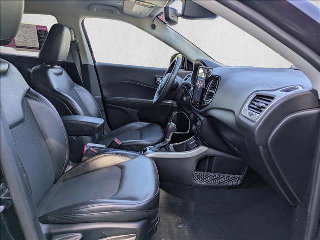 Used 2018 Jeep Compass Latitude w/ Popular Equipment Group image 19