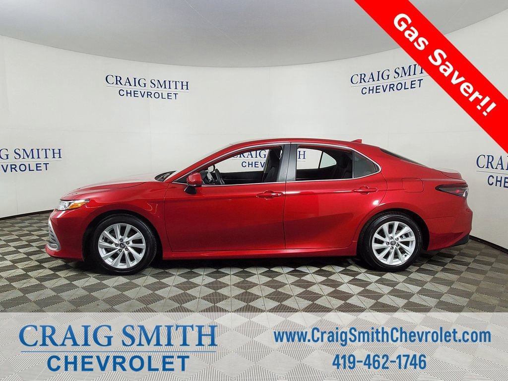 Used 2024 Toyota Camry LE image 2