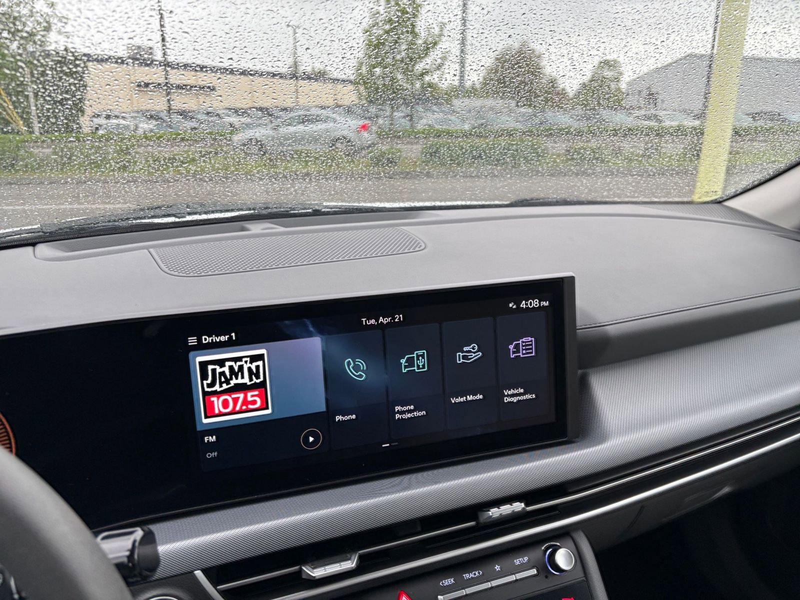 Used 2025 Hyundai Sonata SEL FWD image 17