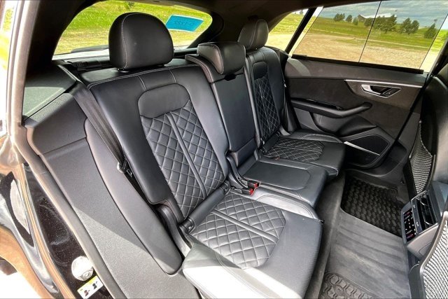 Used 2020 Audi SQ8 Prestige AWD/4WD image 25