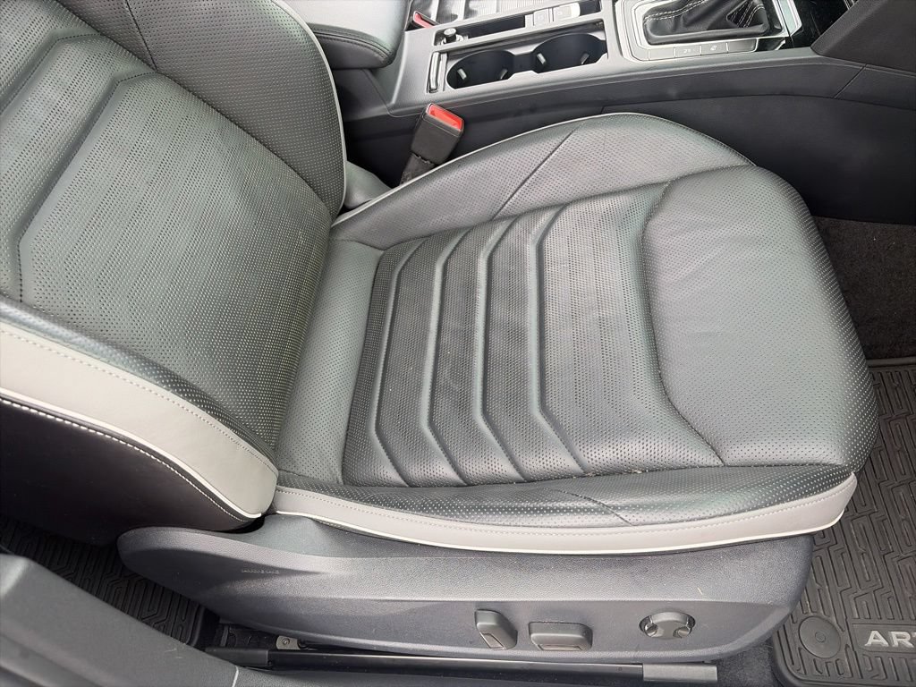 Used 2023 Volkswagen Arteon SEL Premium AWD/4WD image 35