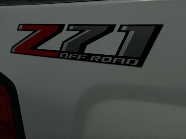 Used 2018 Chevrolet Silverado 1500 LT w/ All Star Edition image 37