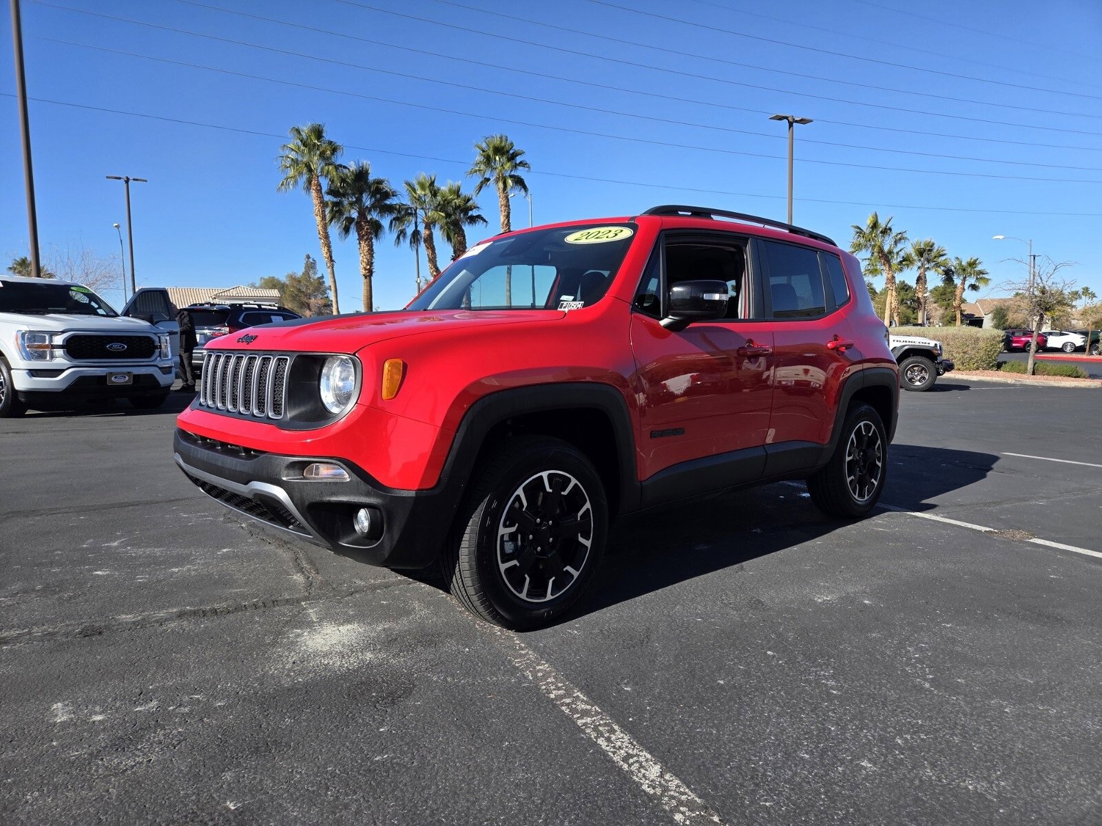 Used 2023 Jeep Renegade Latitude video 2