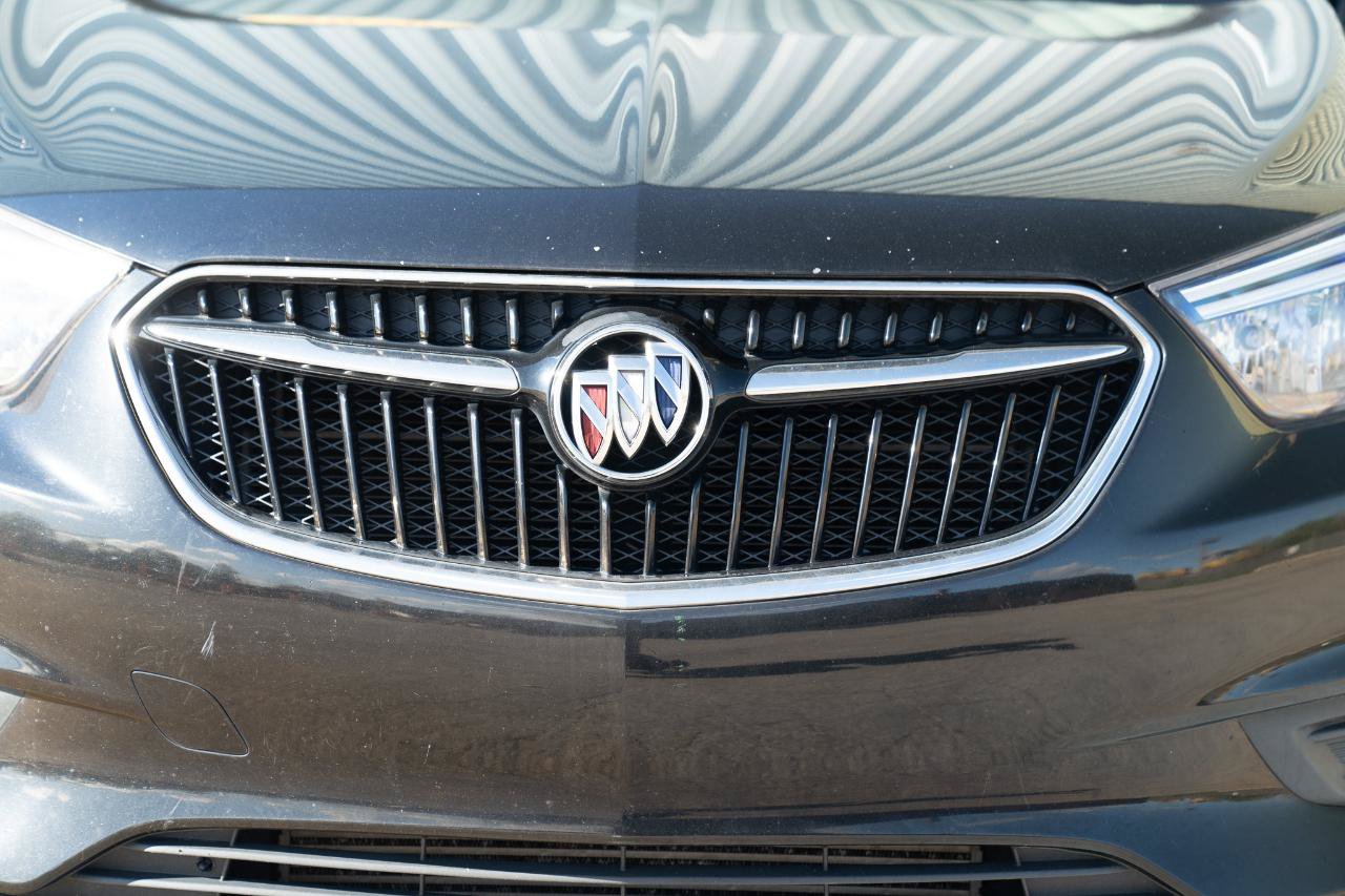 Used 2020 Buick Encore Preferred w/ Safety Package FWD image 4