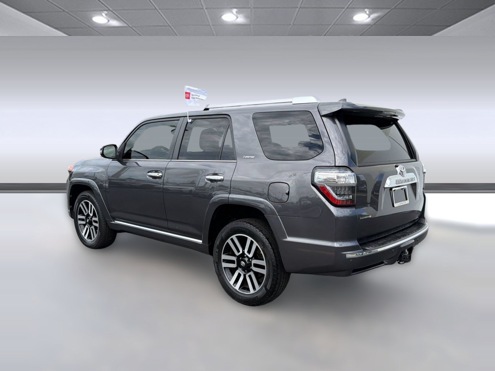 Certified 2021 Toyota 4Runner Limited AWD/4WD image 3