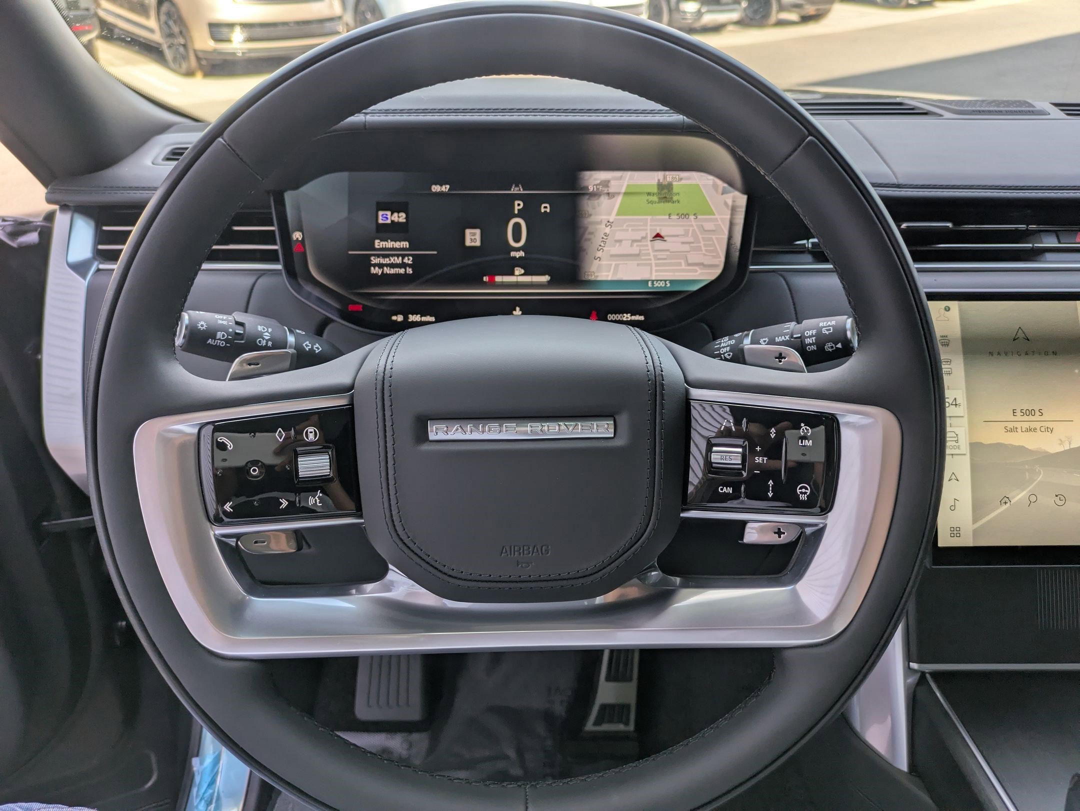 New 2025 Land Rover Range Rover Long Wheelbase Autobiography image 16