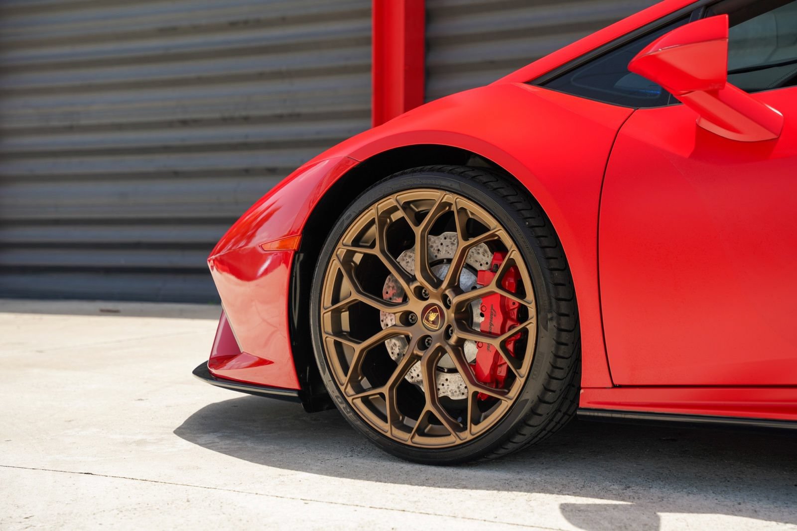 Used 2022 Lamborghini Huracan EVO RWD image 21