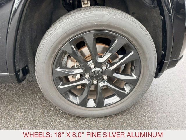 Certified 2022 Jeep Grand Cherokee Laredo X image 8