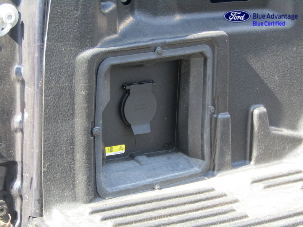 Used 2023 Ford F150 XLT w/ Equipment Group 302A High AWD/4WD image 10