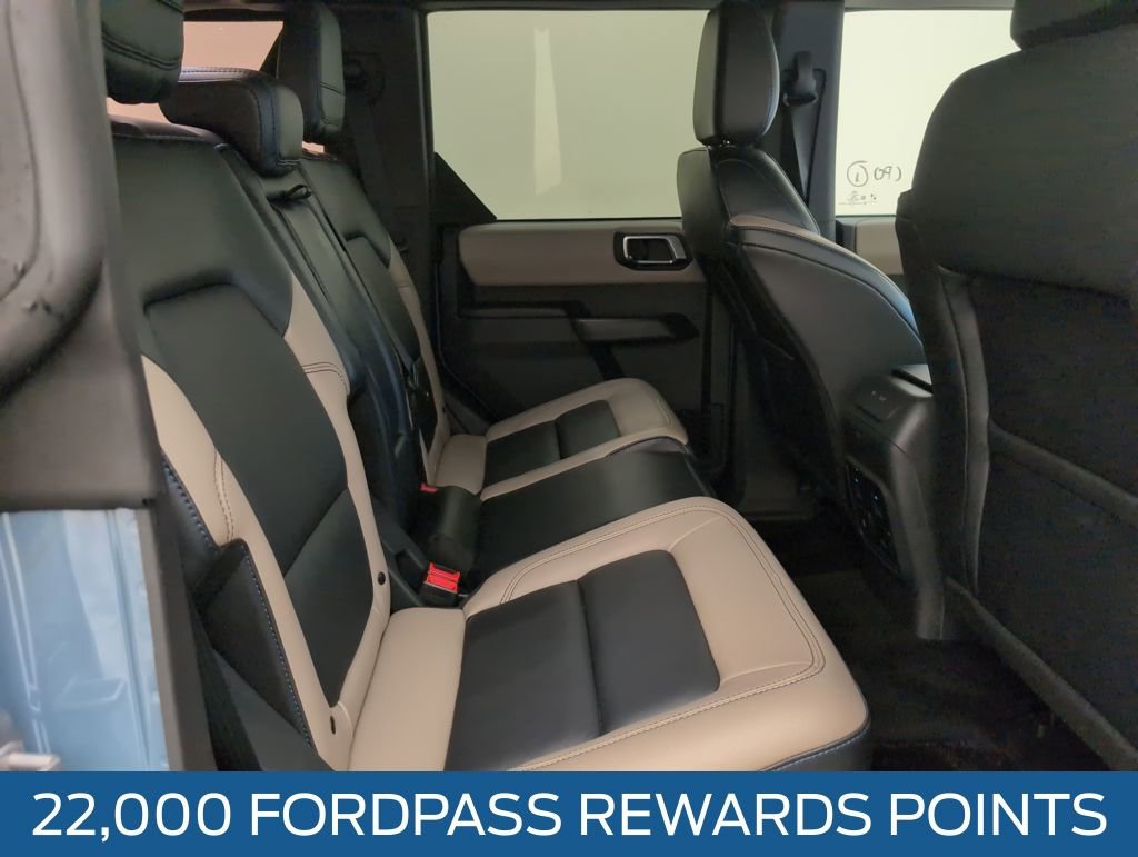 Certified 2024 Ford Bronco Wildtrak image 15