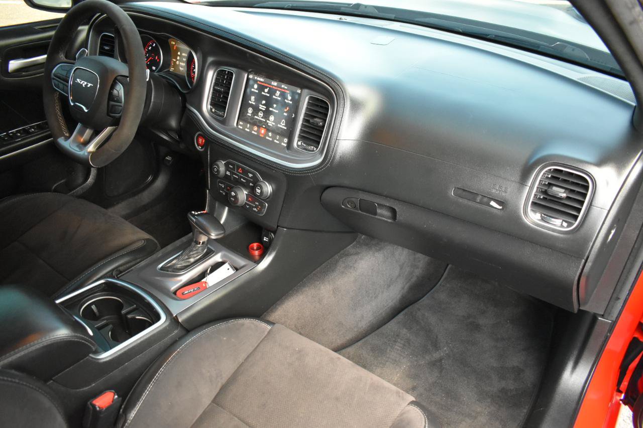 Used 2019 Dodge Charger Scat Pack w/ Dynamics Package RWD image 13