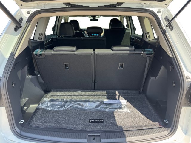 New 2026 Volkswagen Atlas SE FWD image 17