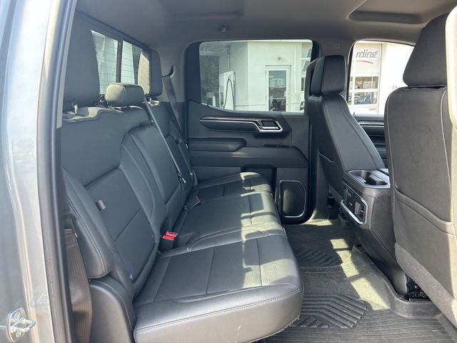 Used 2024 Chevrolet Silverado 1500 LTZ w/ LTZ Convenience Package II AWD/4WD image 31