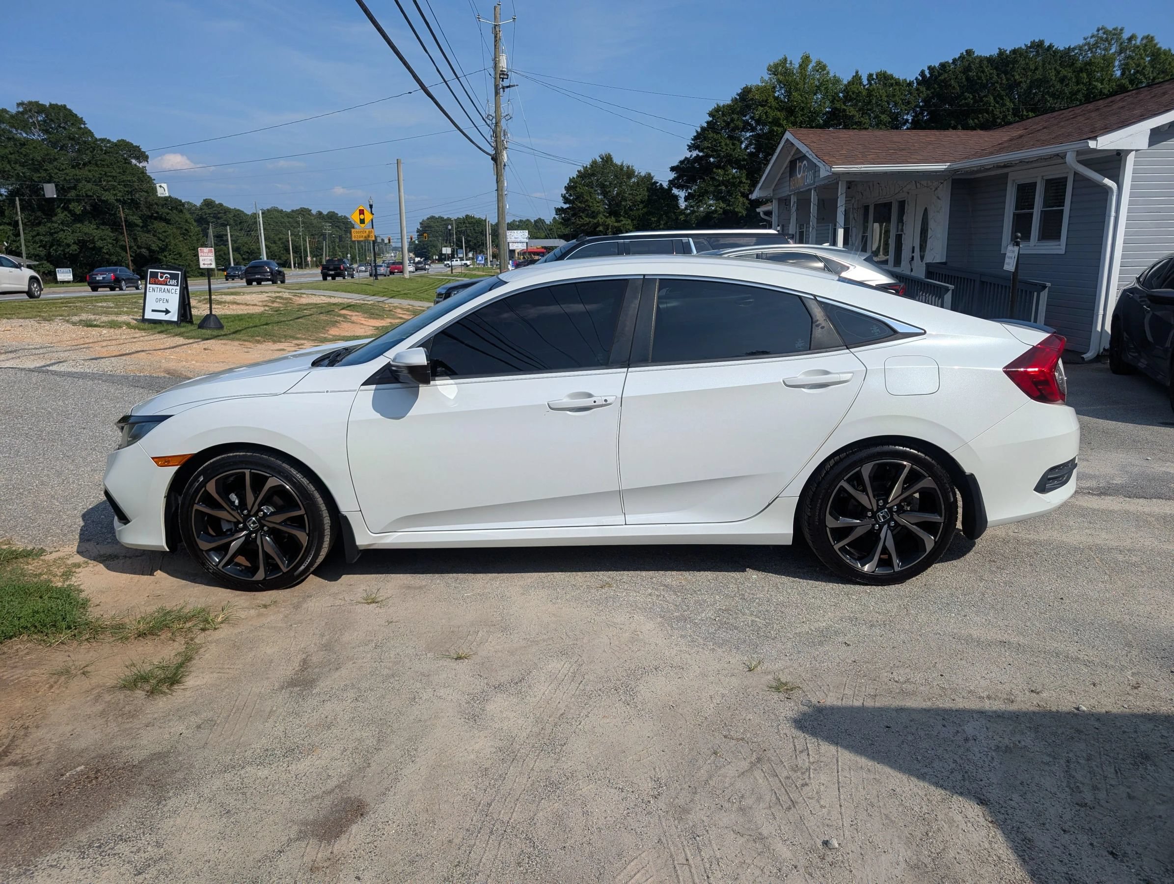 Used 2020 Honda Civic Sport image 3