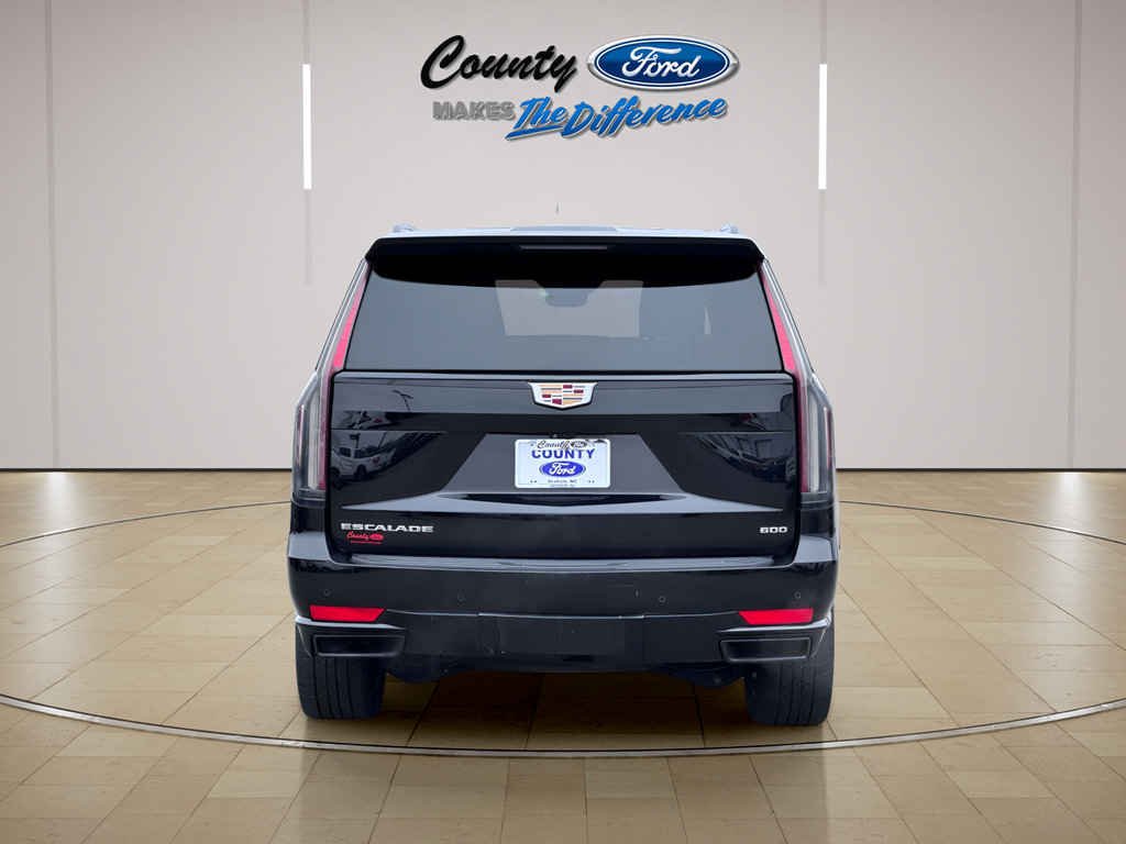Used 2023 Cadillac Escalade Sport AWD/4WD image 11