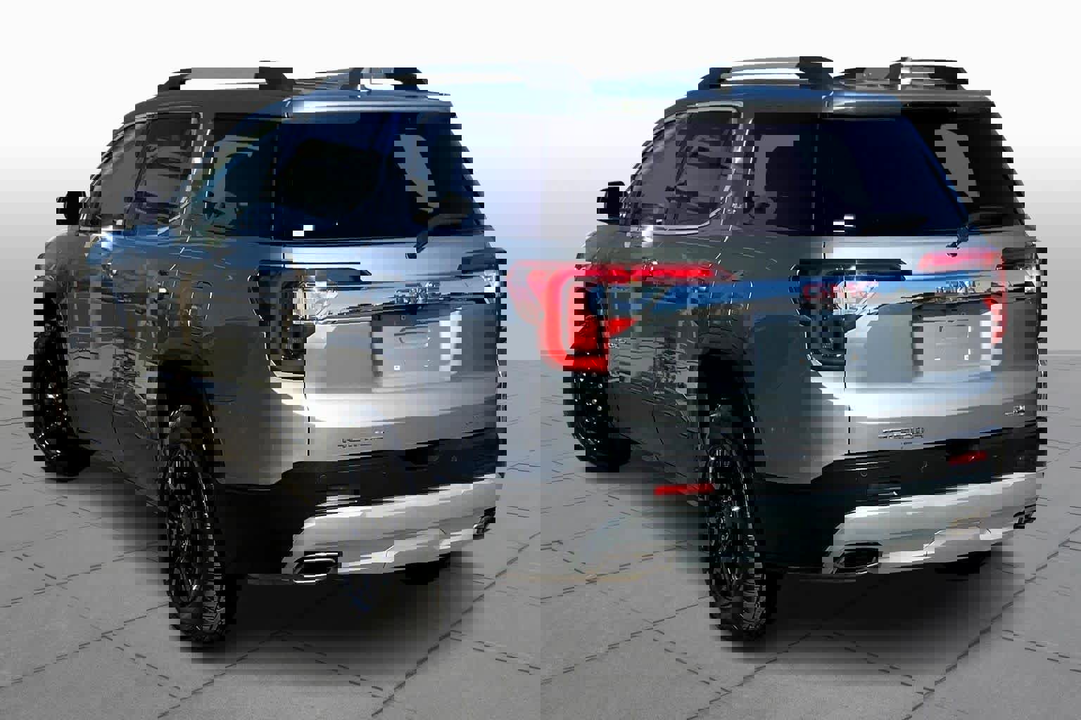 Certified 2023 GMC Acadia SLE w/ Driver Convenience Package image 11