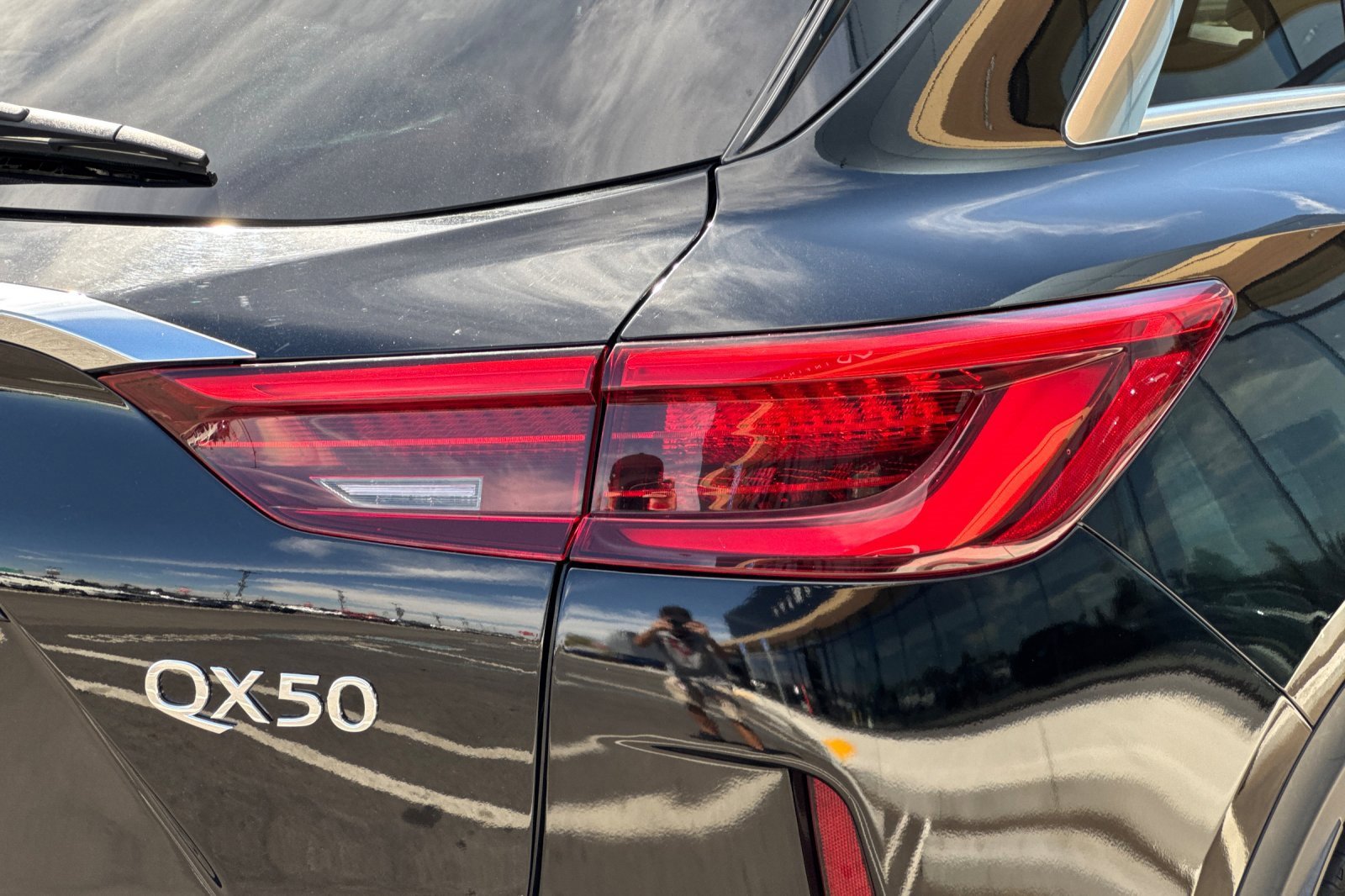 Used 2019 INFINITI QX50 Essential w/ Sensory Package image 52