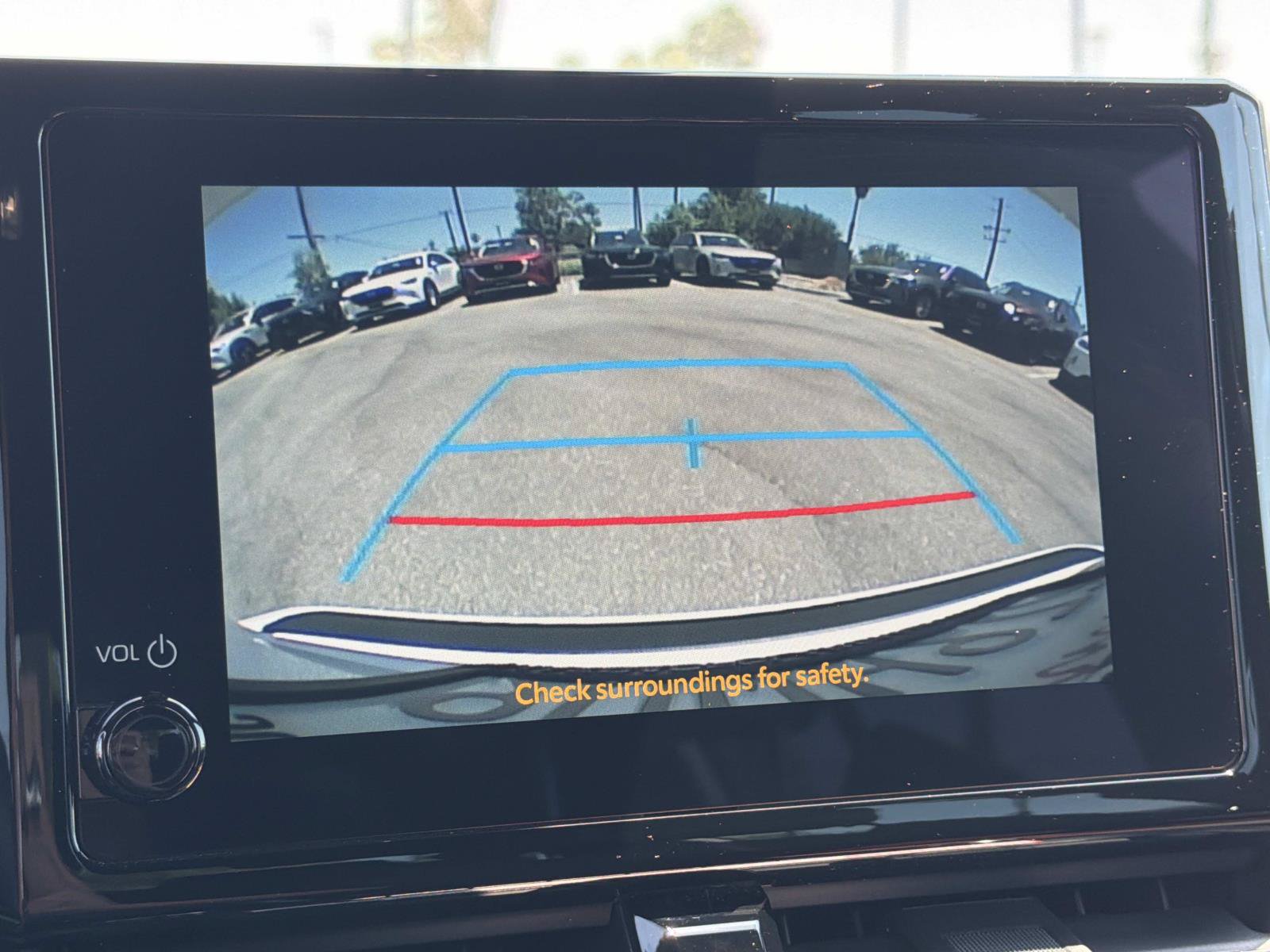 Used 2025 Toyota Corolla SE FWD image 12