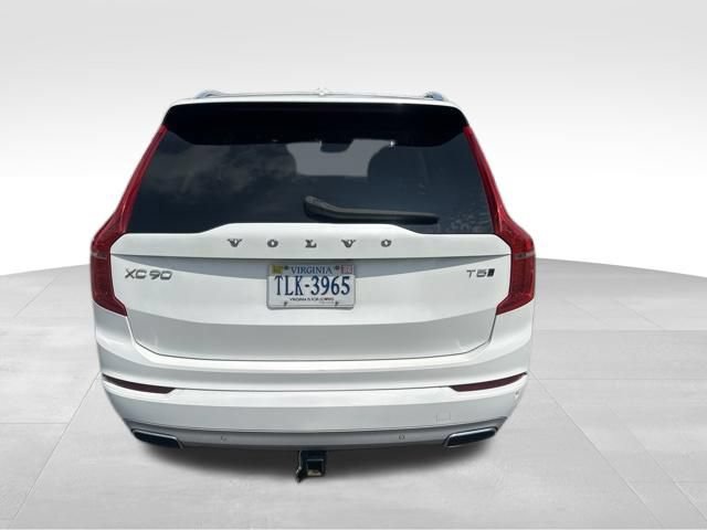 Used 2021 Volvo XC90 T5 Momentum w/ Protection Package AWD/4WD image 9