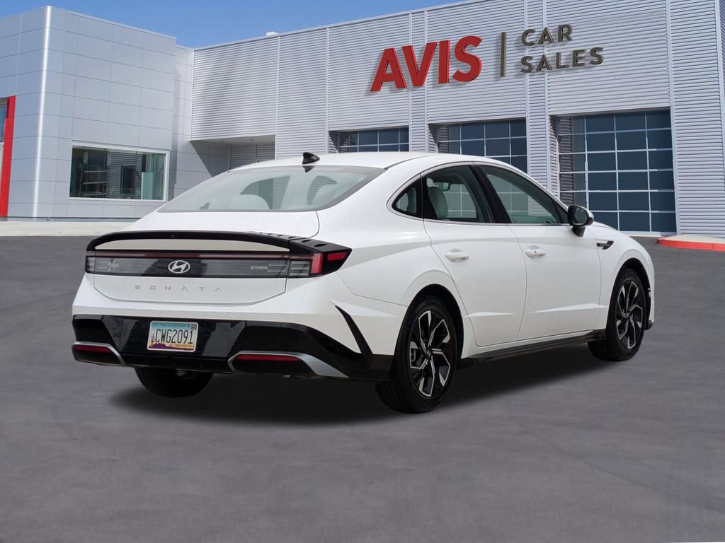 Used 2025 Hyundai Sonata SEL image 6