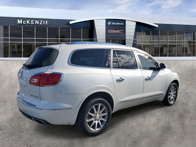 Used 2017 Buick Enclave Leather image 4
