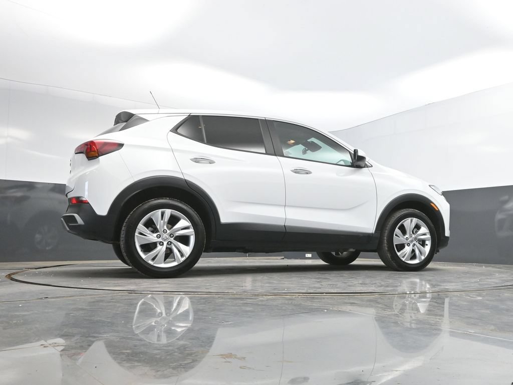 Used 2025 Buick Encore GX Preferred AWD/4WD image 41