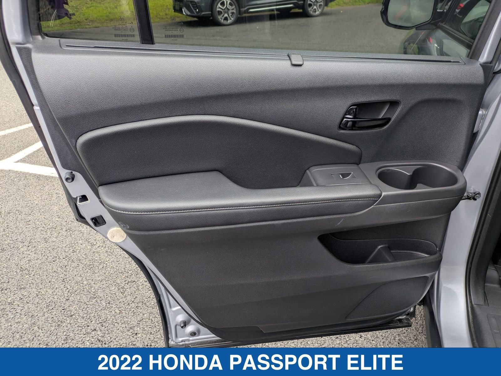 Used 2022 Honda Passport Elite image 30