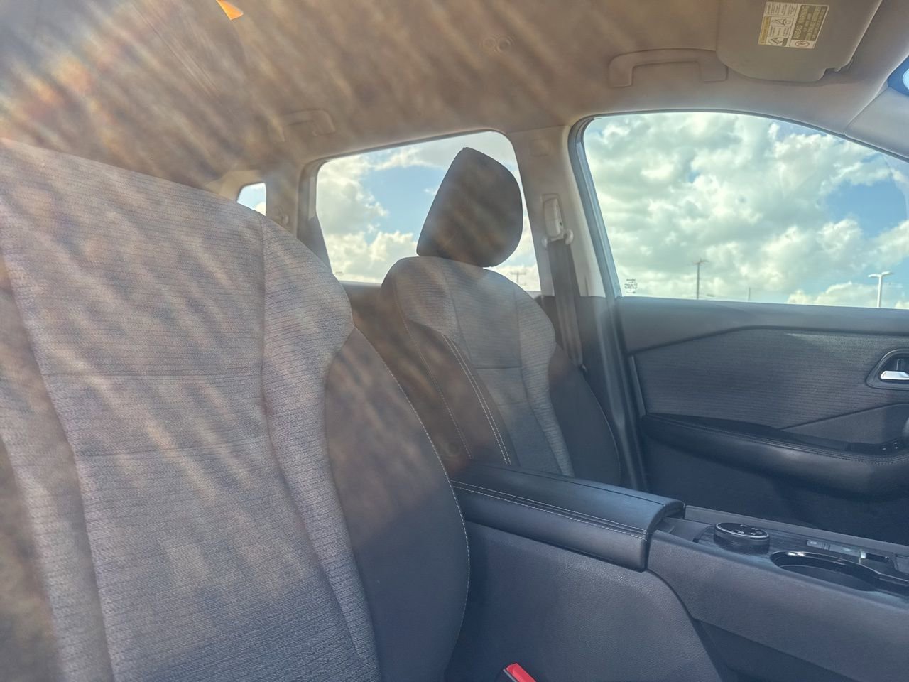 Certified 2021 Nissan Rogue SV image 32