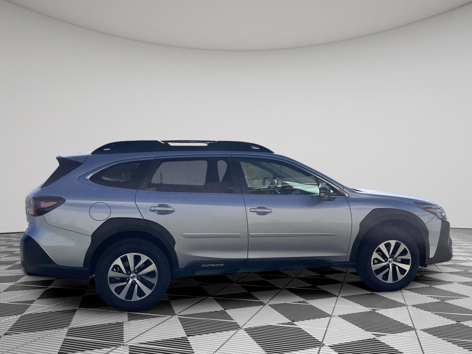 Certified 2025 Subaru Outback Premium image 8