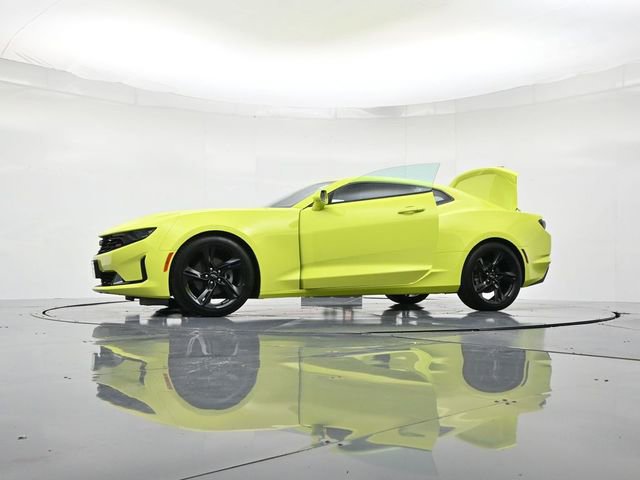 Used 2021 Chevrolet Camaro LT w/ RS Package image 50
