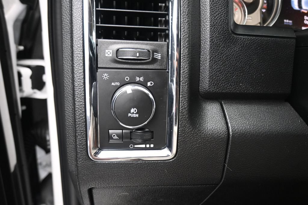 Used 2017 RAM 1500 Laramie Longhorn AWD/4WD image 27