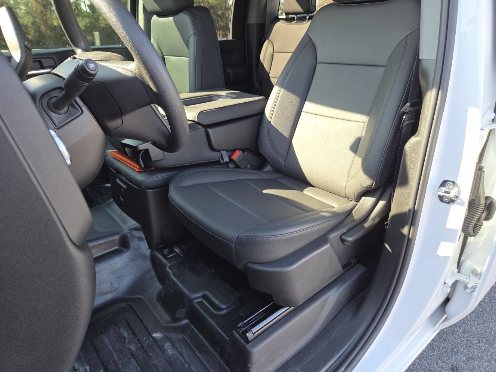 New 2026 GMC Sierra 2500 Pro w/ Convenience Package AWD/4WD image 28