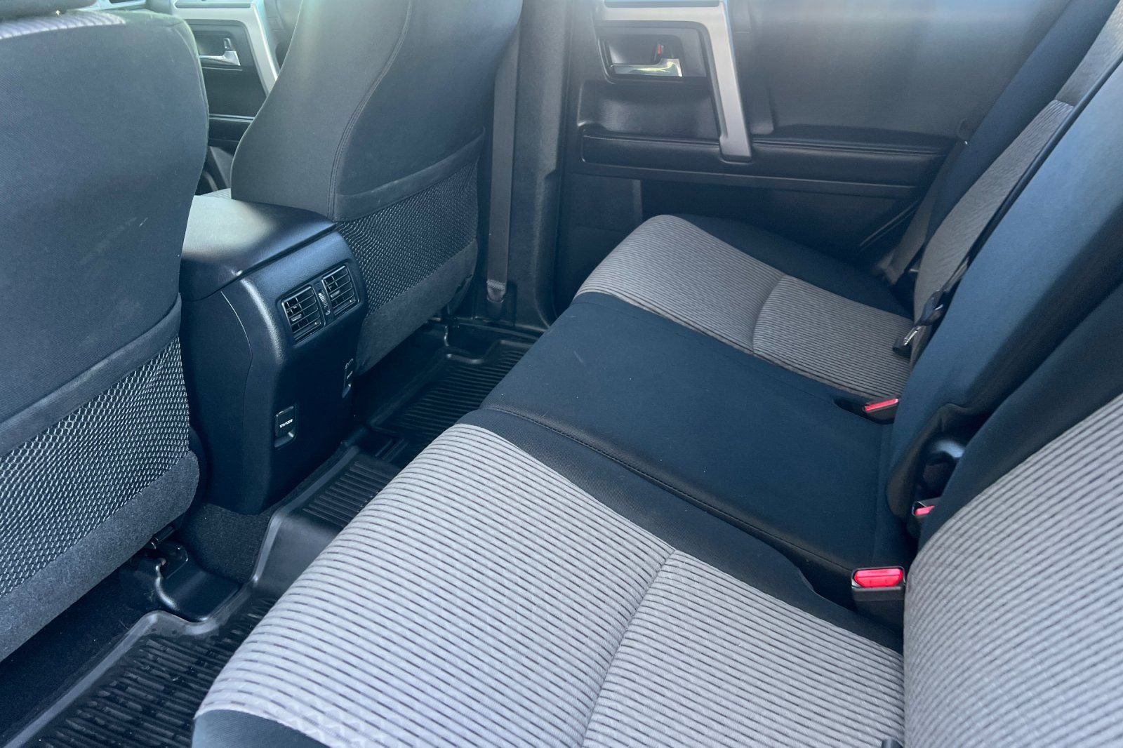 Certified 2019 Toyota 4Runner SR5 image 9