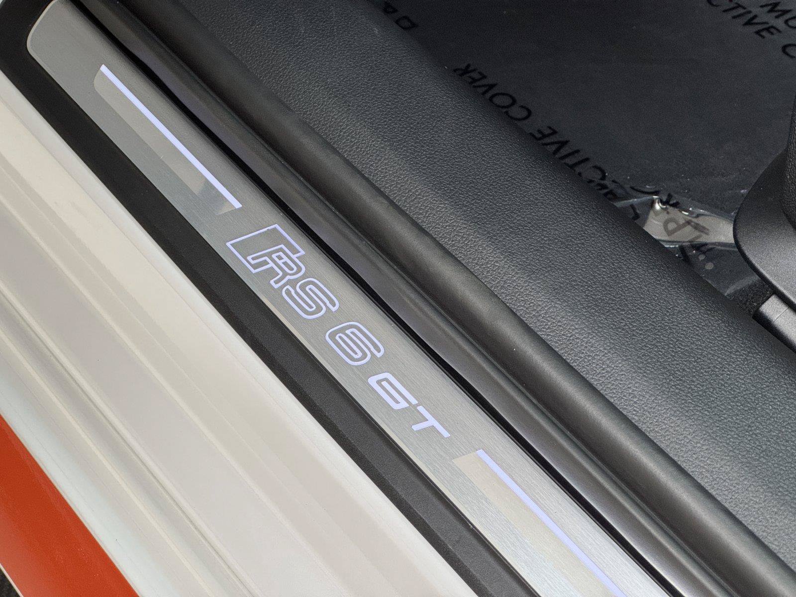 Certified 2025 Audi RS 6 performance AWD/4WD image 32