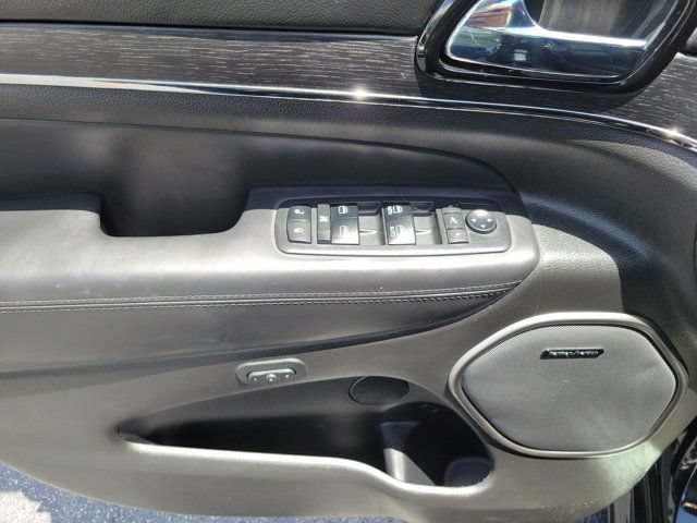 Used 2019 Jeep Grand Cherokee High Altitude AWD/4WD image 16