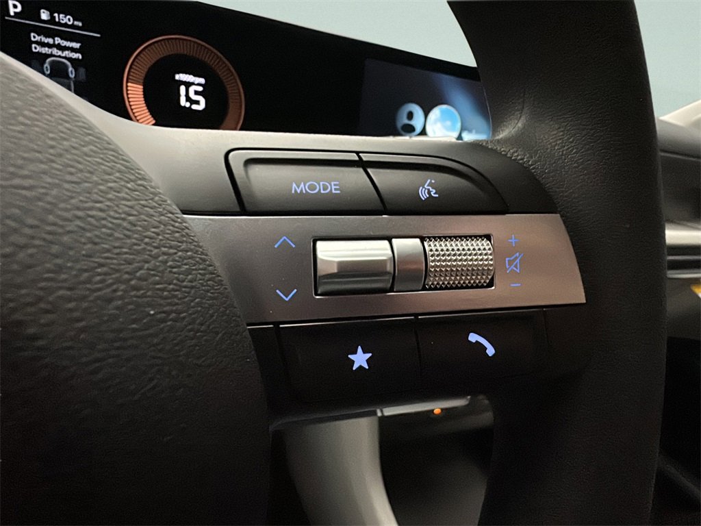 New 2026 Hyundai Tucson Blue SE image 17