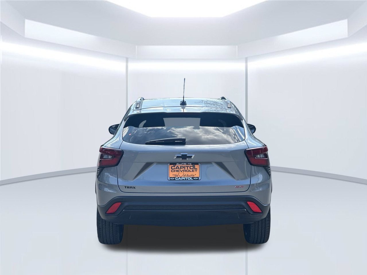 New 2026 Chevrolet Trax RS w/ Driver Confidence Package FWD image 4