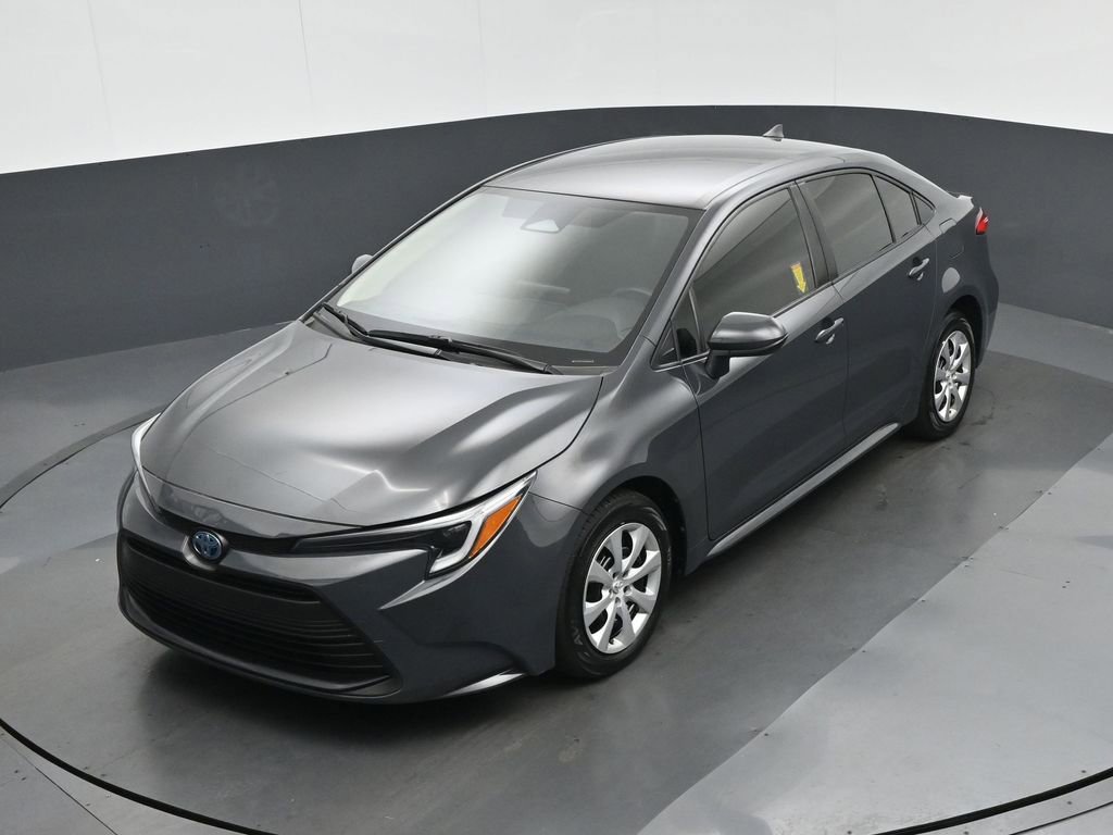 Used 2023 Toyota Corolla LE FWD image 56