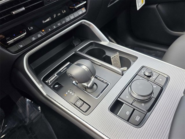 New 2025 MAZDA CX-70 Plug-In Hybrid w/ Premium Pkg image 33